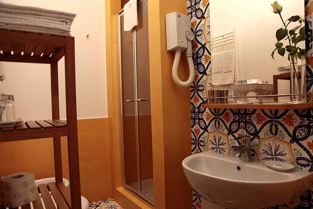 B&B Orsini 46 Naples Extérieur photo