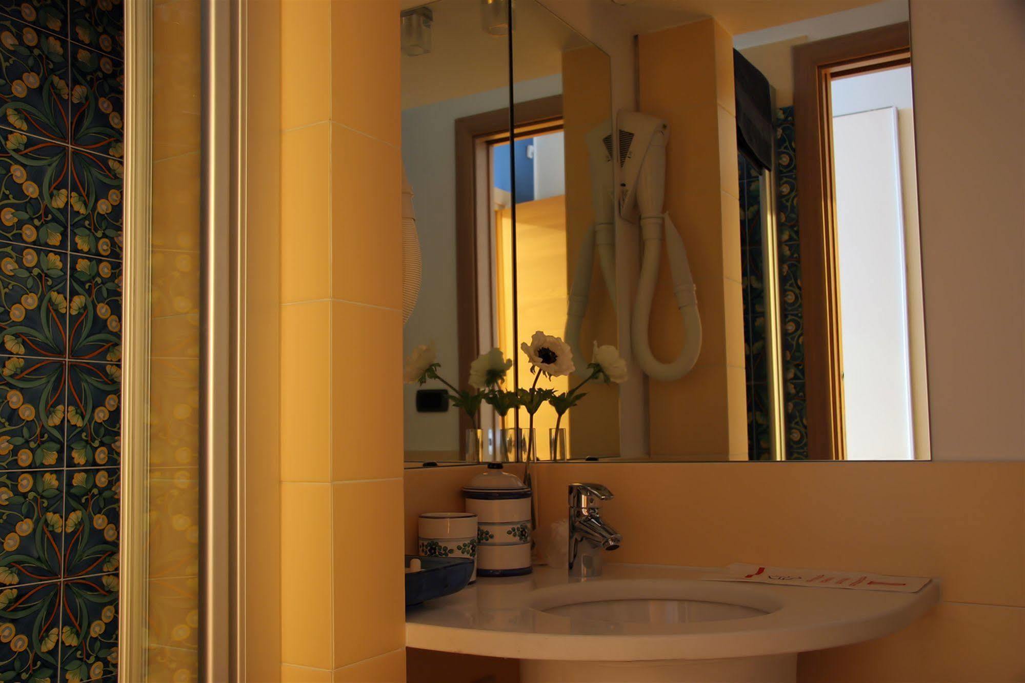 B&B Orsini 46 Naples Extérieur photo