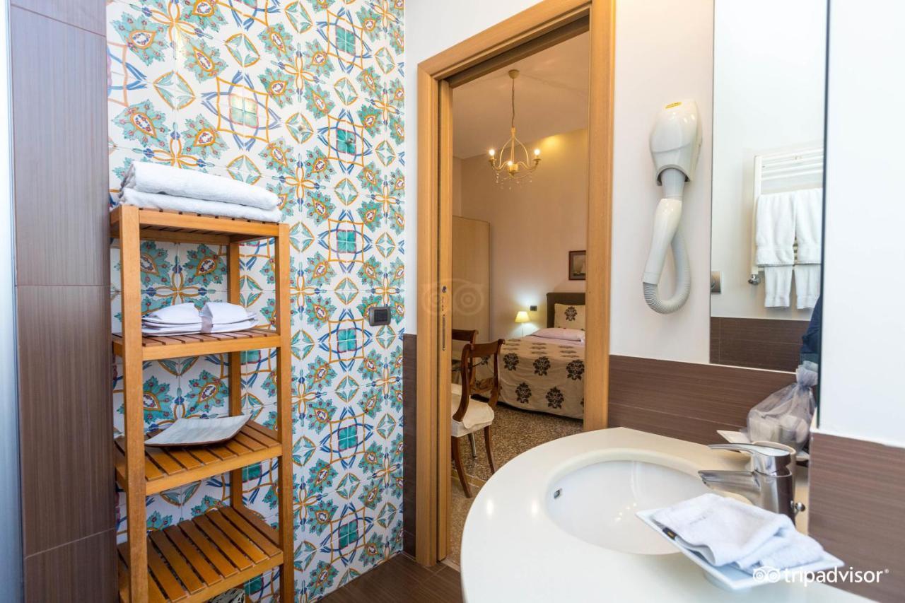 B&B Orsini 46 Naples Extérieur photo