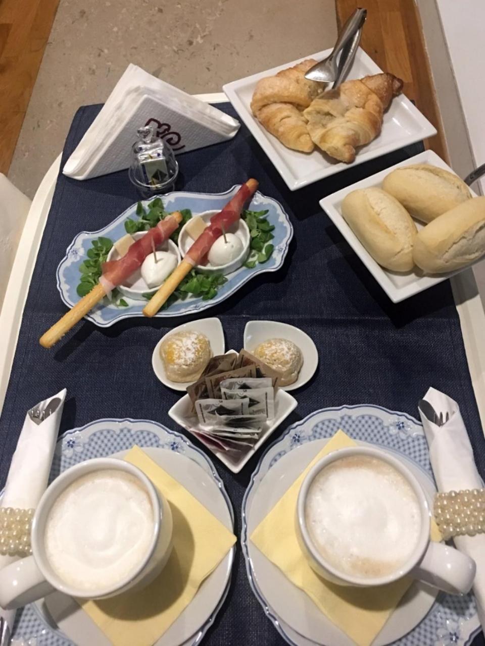 B&B Orsini 46 Naples Extérieur photo